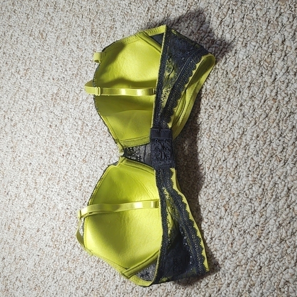 Jessica Simpson Neon Green Bra with Dark Gray Lace Overlay Sz 38C - Picture 4 of 9
